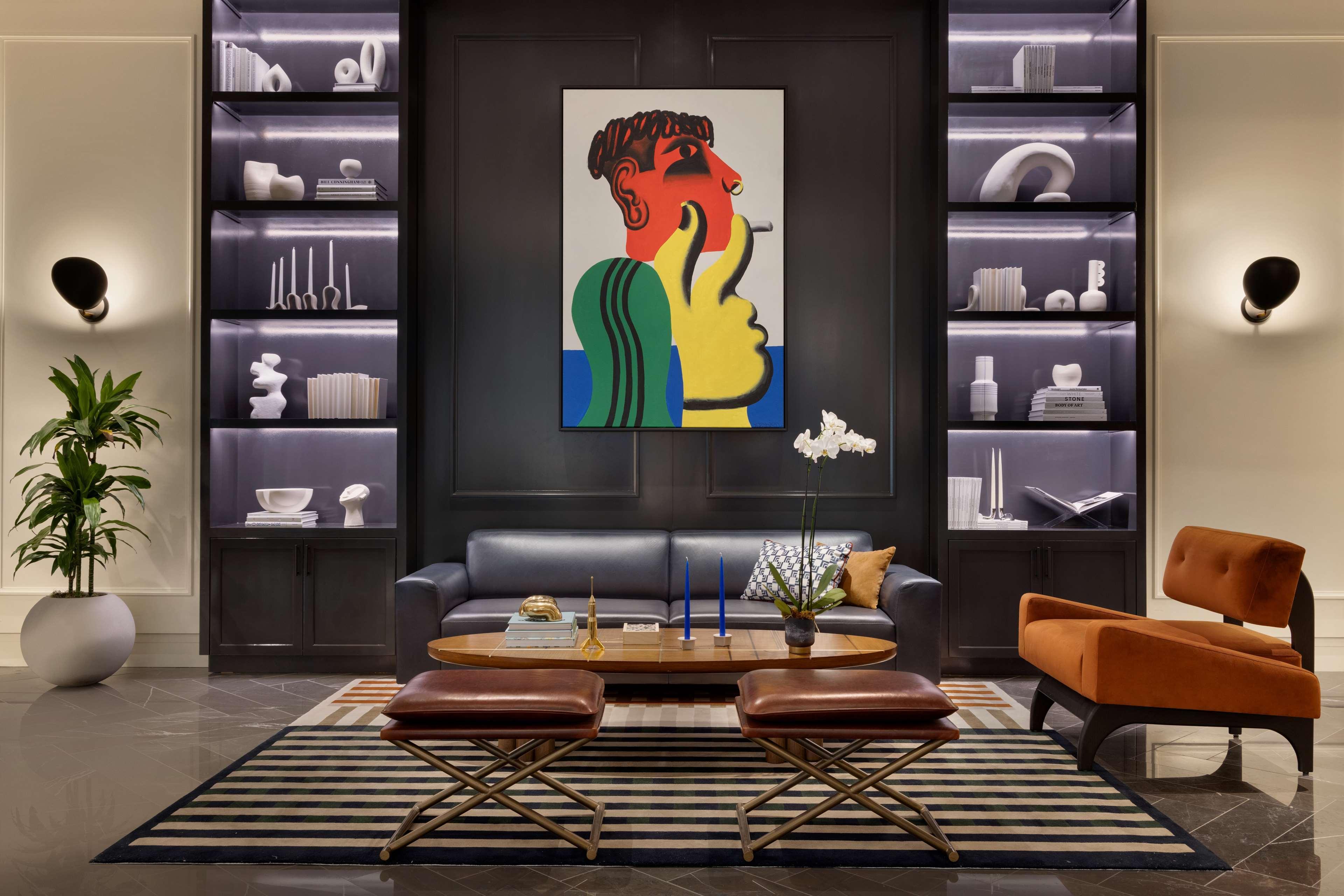 106 Jefferson Huntsville, Curio Collection By Hilton Buitenkant foto