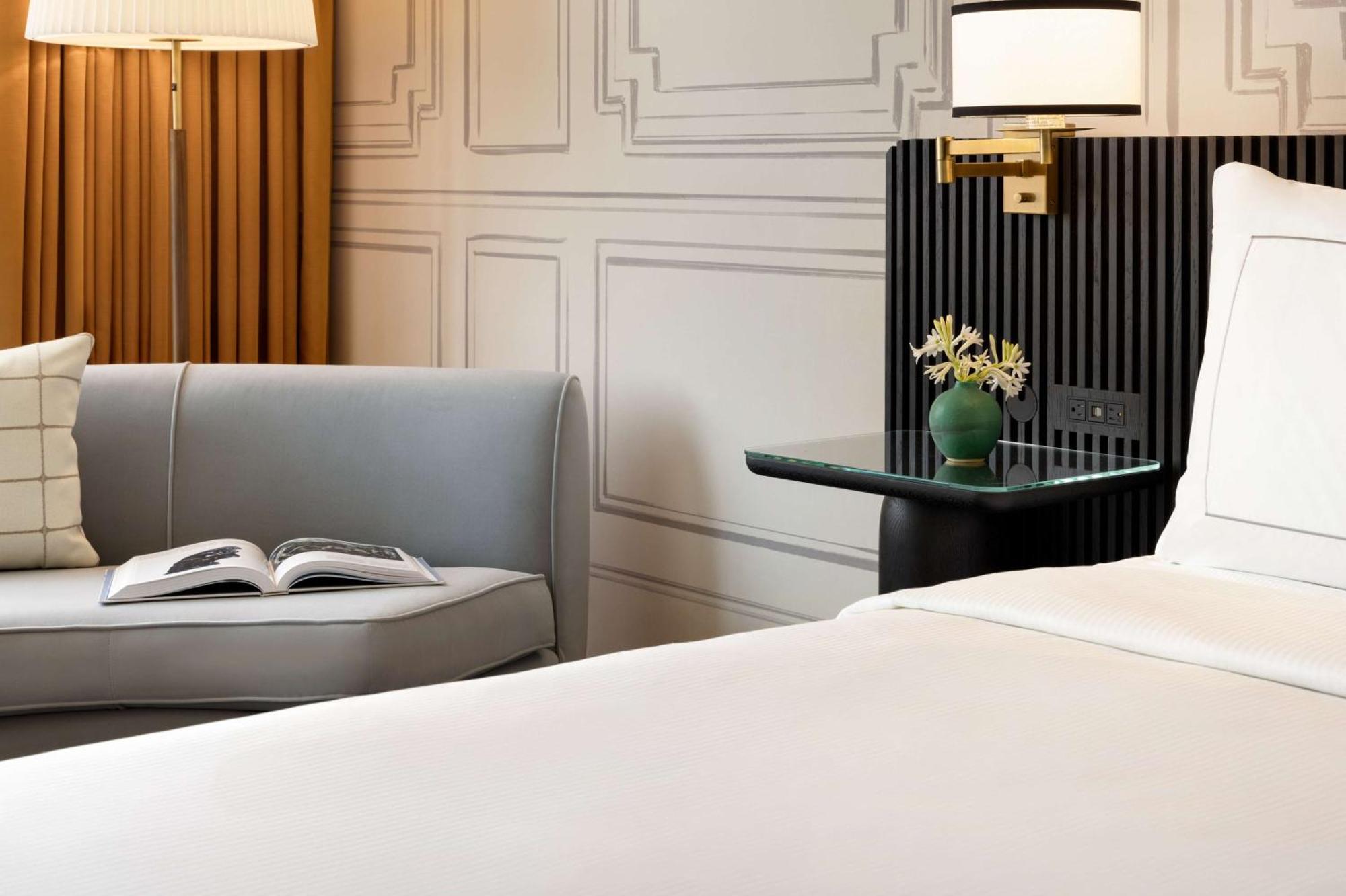 106 Jefferson Huntsville, Curio Collection By Hilton Buitenkant foto