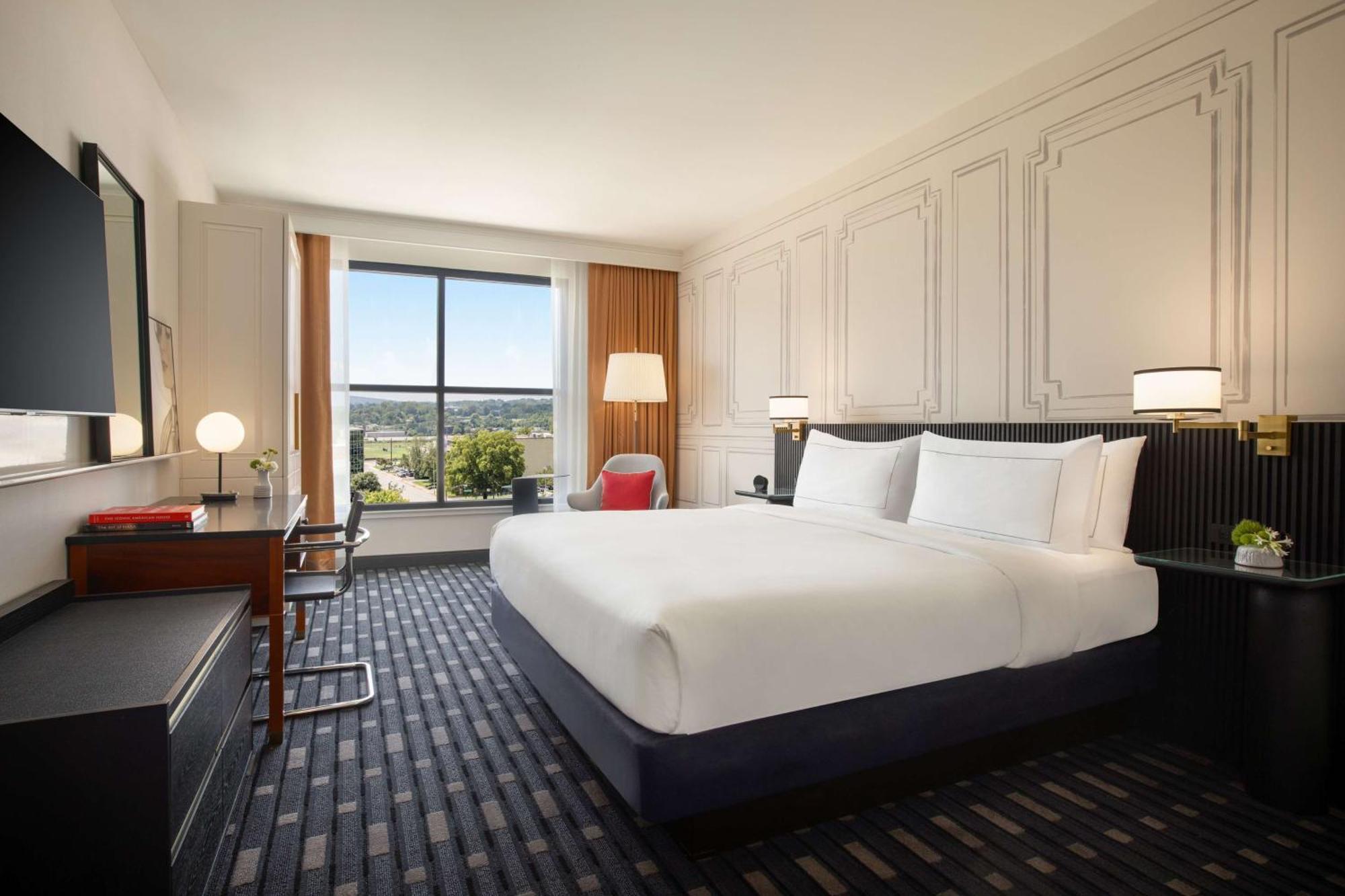 106 Jefferson Huntsville, Curio Collection By Hilton Buitenkant foto