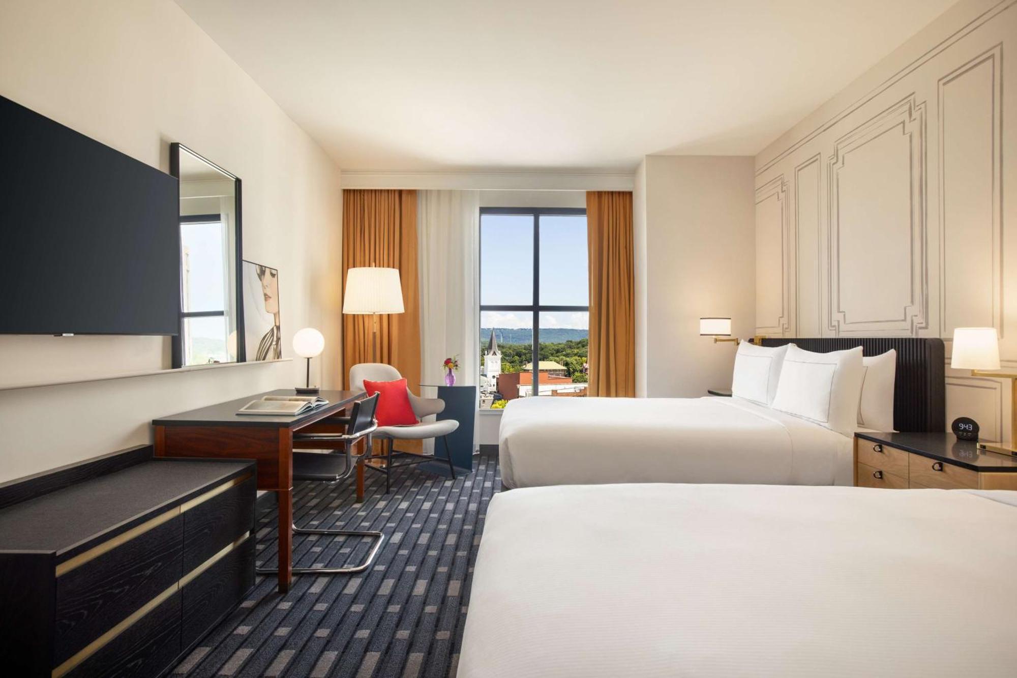 106 Jefferson Huntsville, Curio Collection By Hilton Buitenkant foto